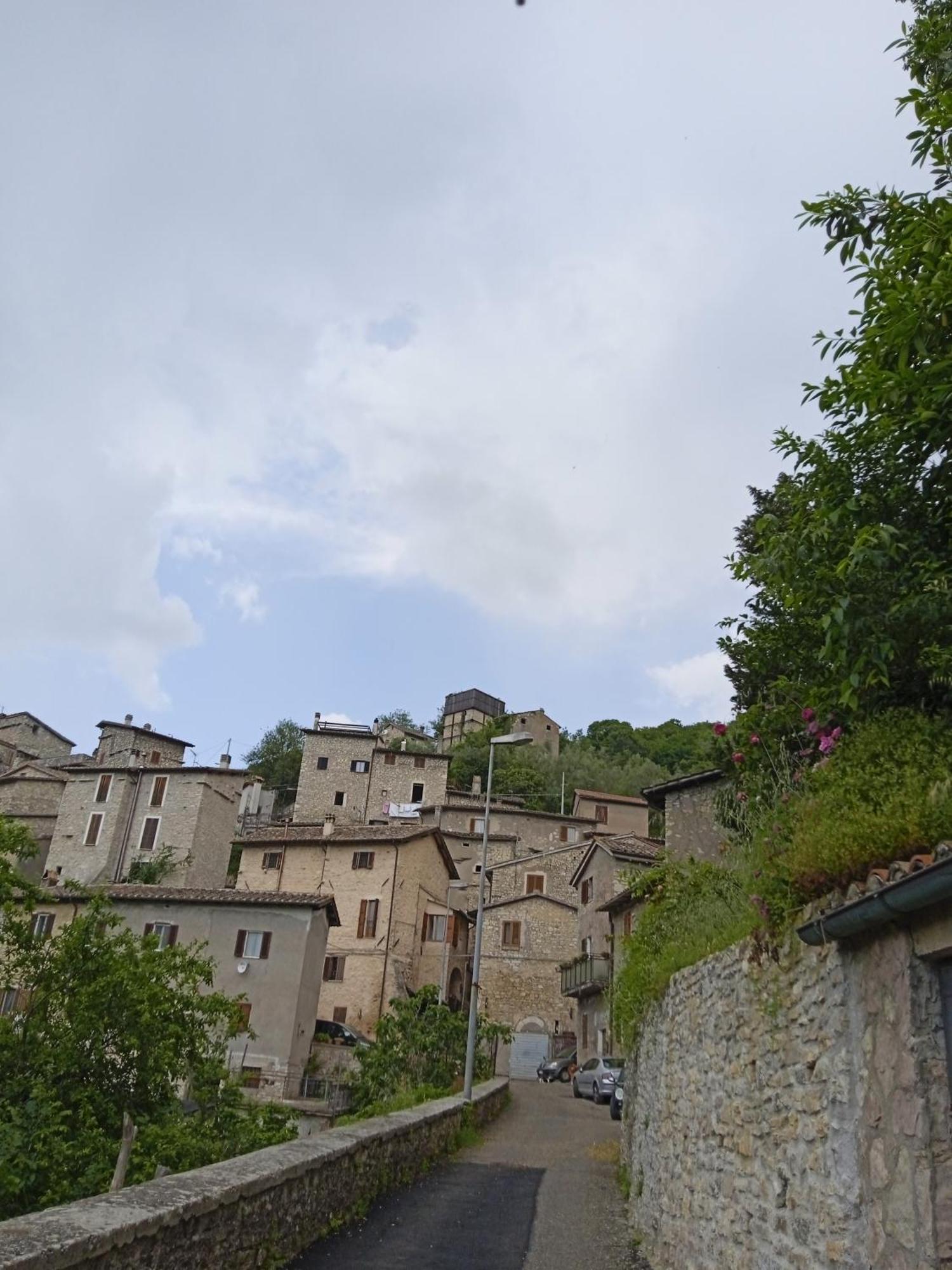 Appartamento Storico A Valle San Martino Di Spoleto Kültér fotó
